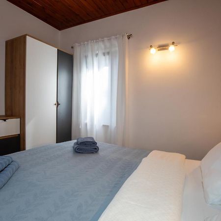 Apartmani Nena I Branko Premantura Ngoại thất bức ảnh