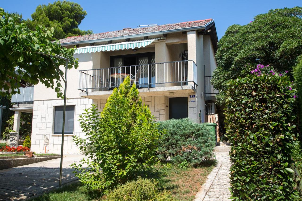 Apartmani Nena I Branko Premantura Ngoại thất bức ảnh